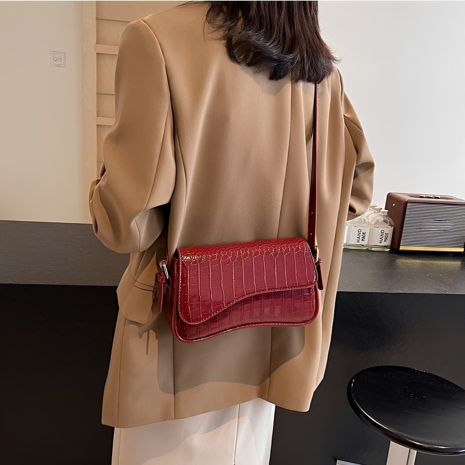 Kieran - Stylische Schulterhandtasche