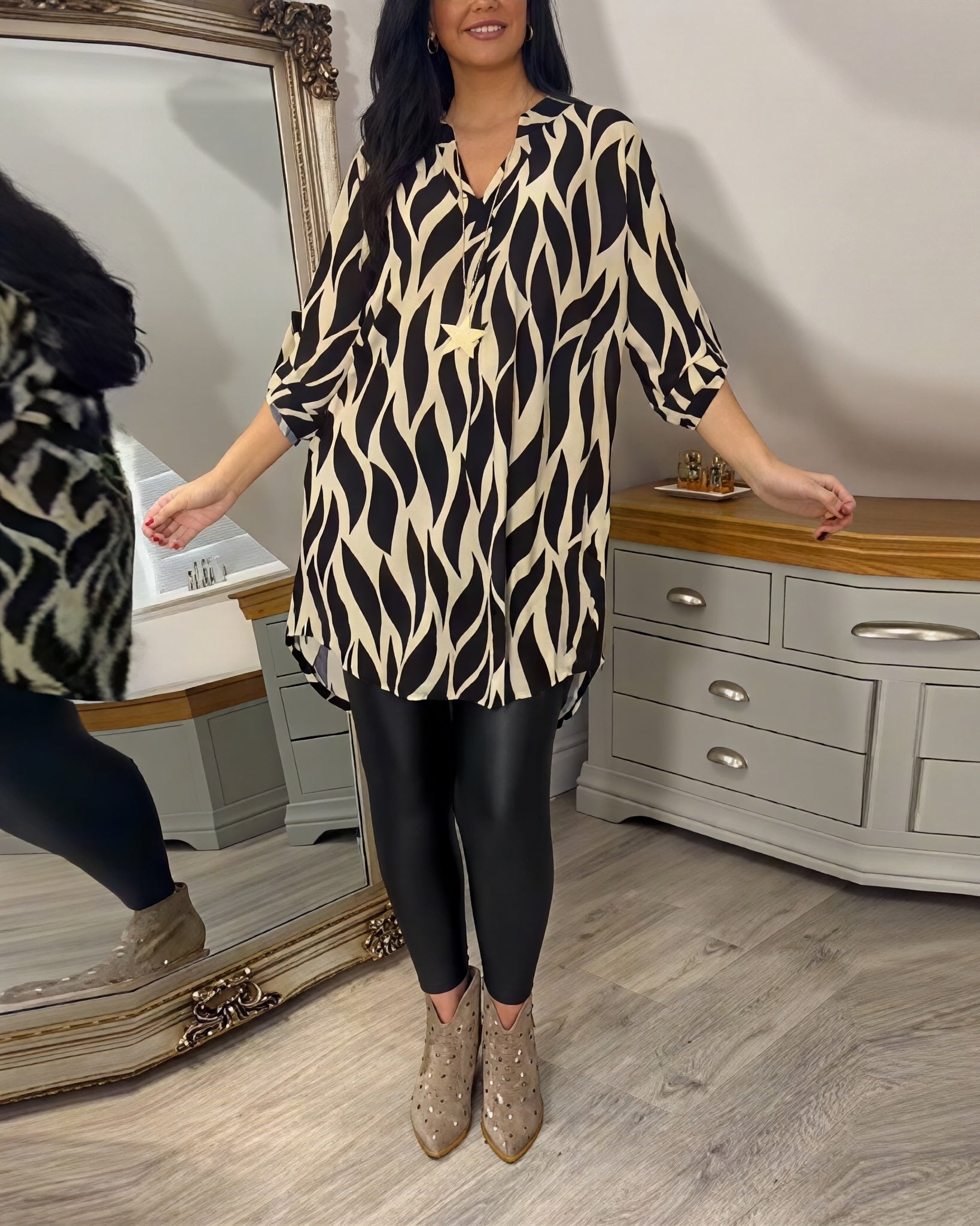 Eleanor - Damenbluse mit Muster