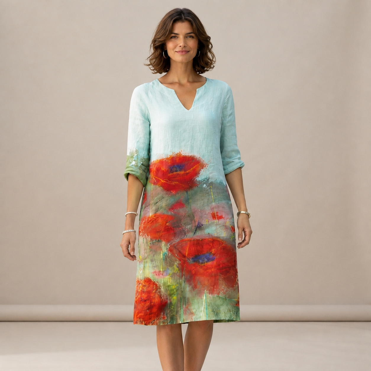 Ninna - Stilvolles und weiches V-Ausschnitt-Kleid