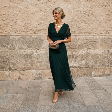 Devanta - Schickes Kleid mit V-Ausschnitt