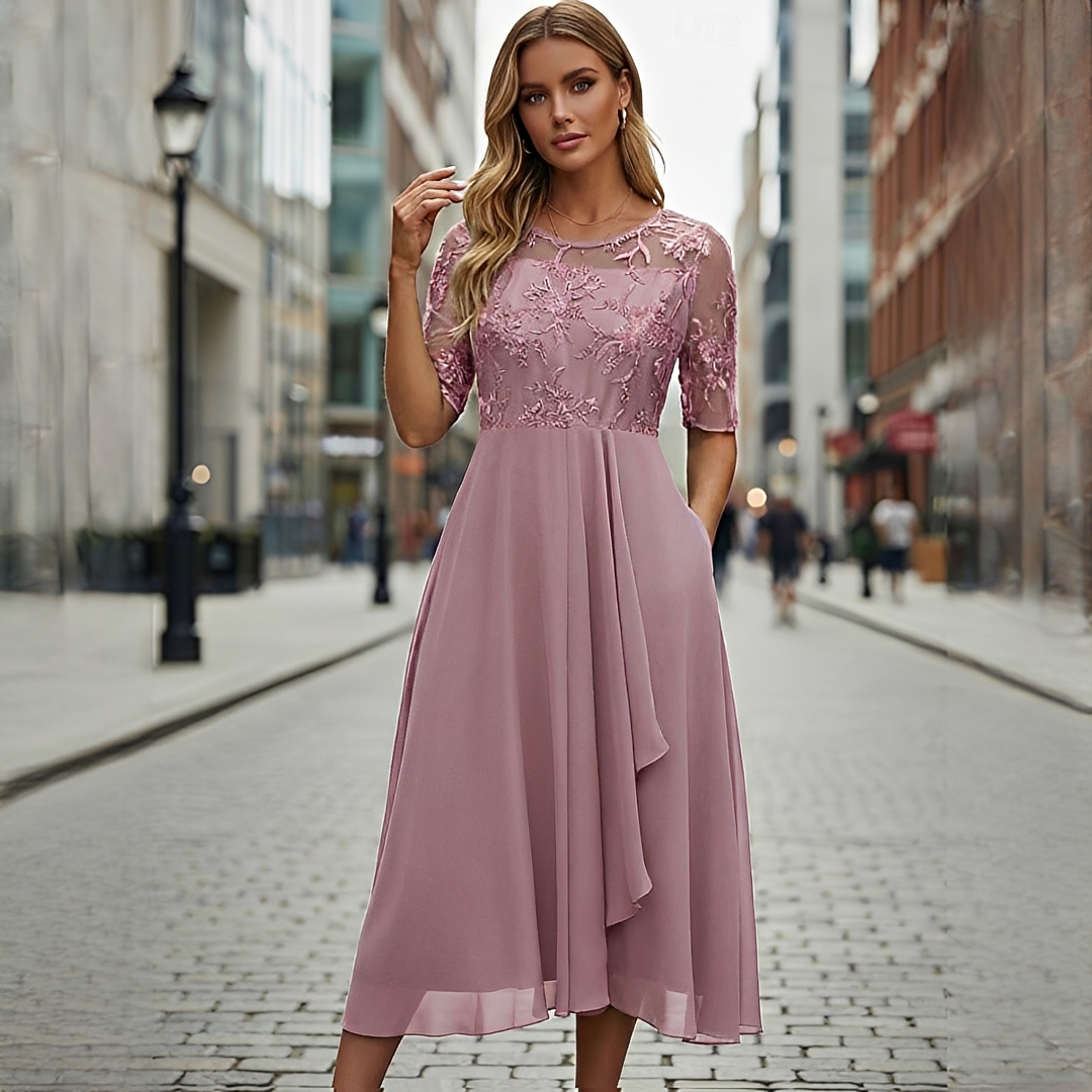 Victoria - Elegantes Sommerkleid mit Spitzen