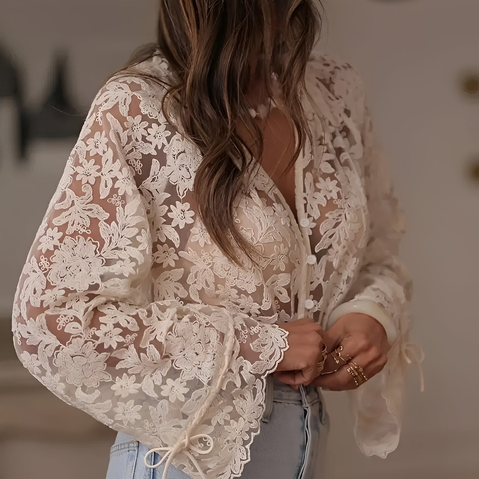 Alexia - Stylische bestickte Bluse mit Blumenmuster