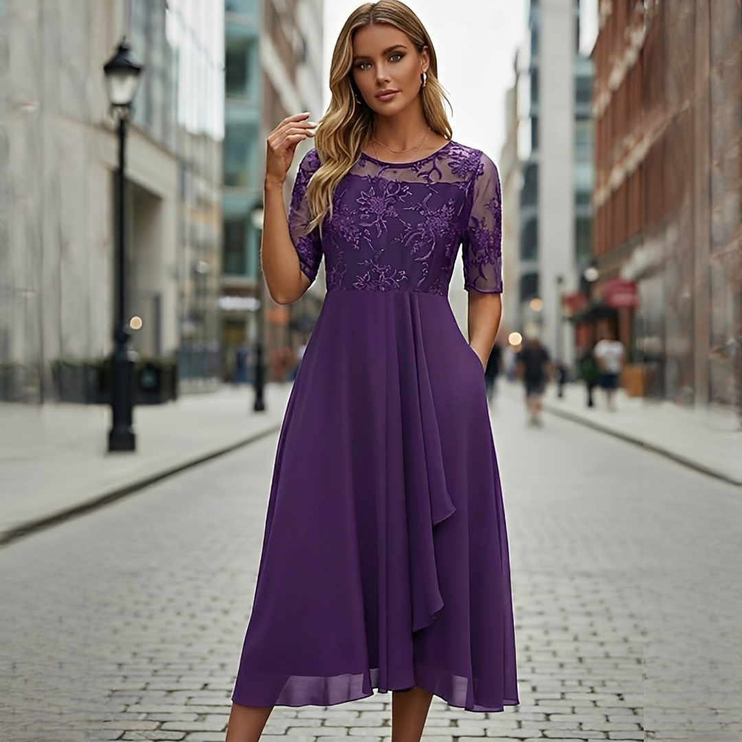 Victoria - Elegantes Sommerkleid mit Spitzen
