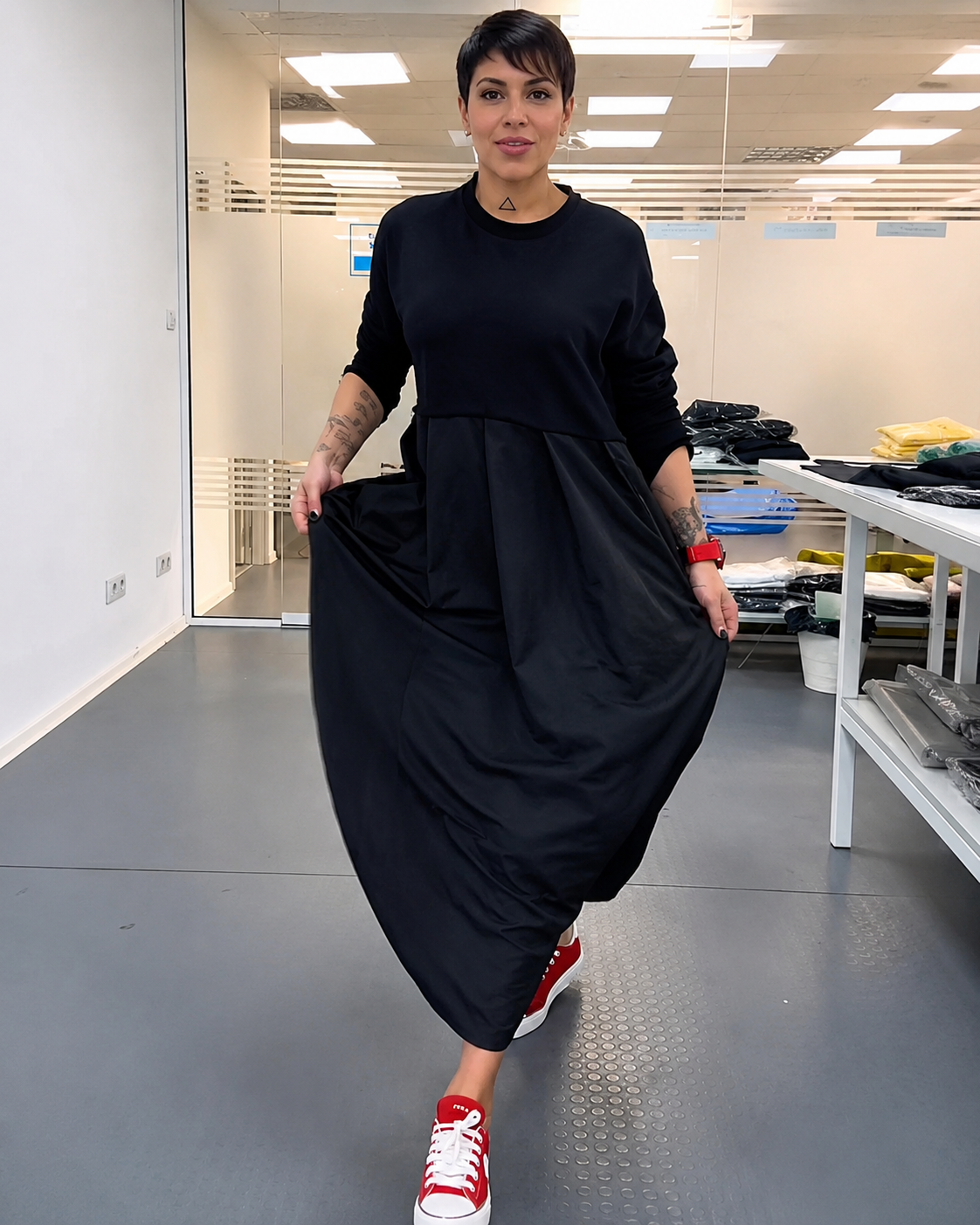 Imelda - Weites Kleid mit rundem Ausschnitt