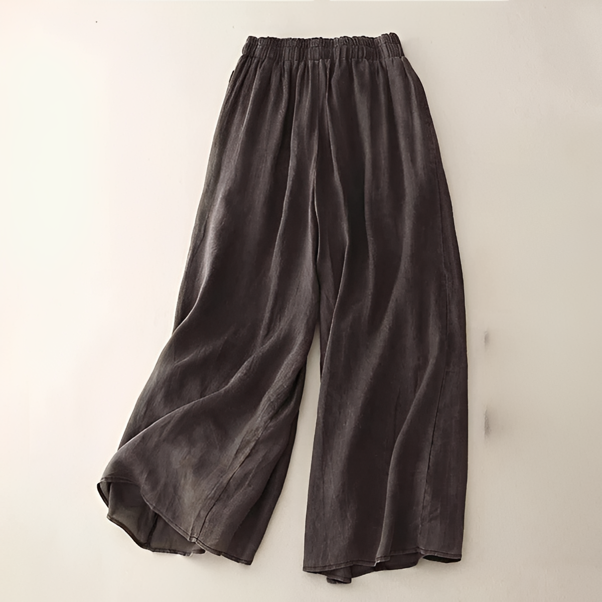 Zavina - Hose mit flexiblem Bund und weitem Schnitt