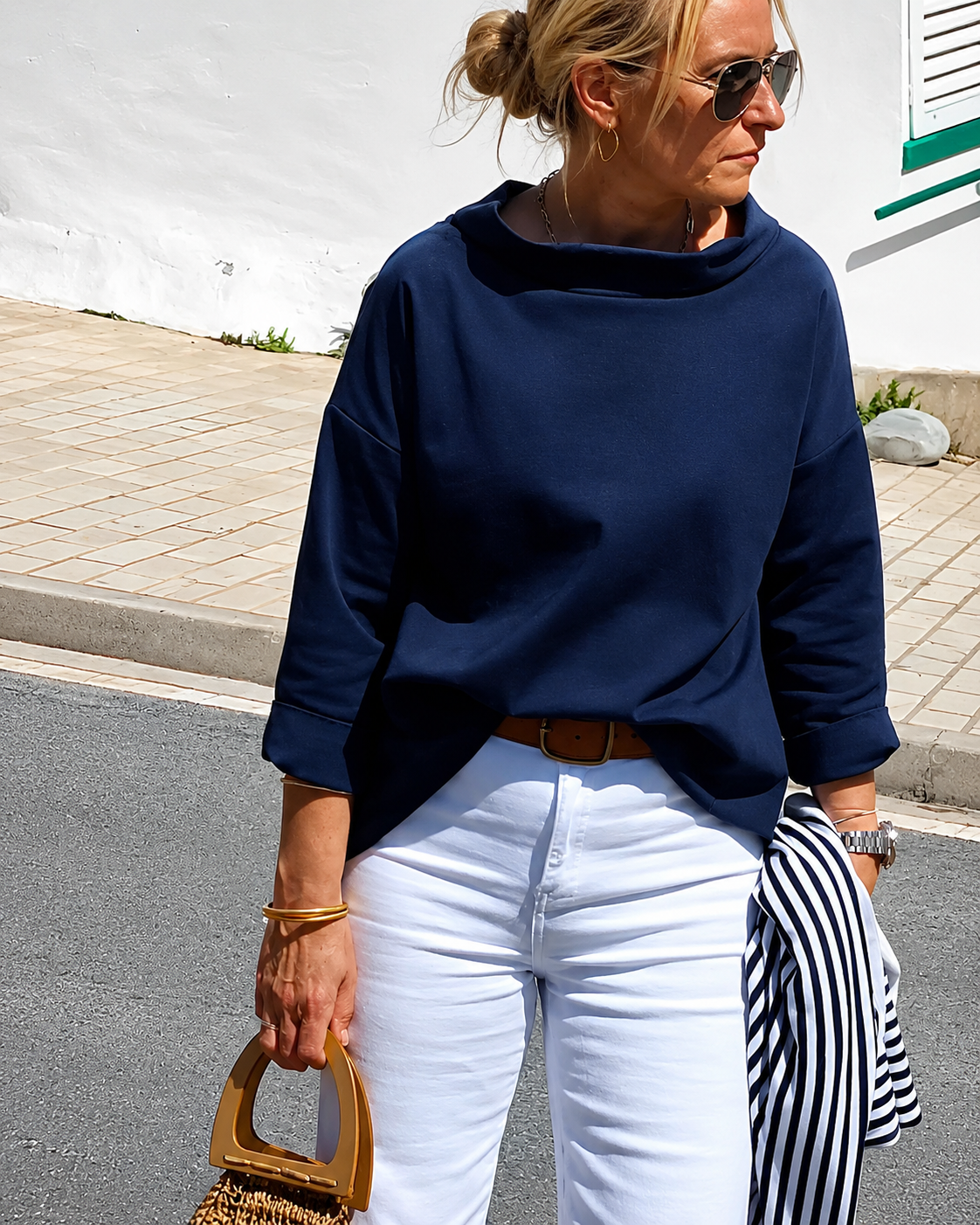Elone - Elegante, lockere Bluse mit Kragen