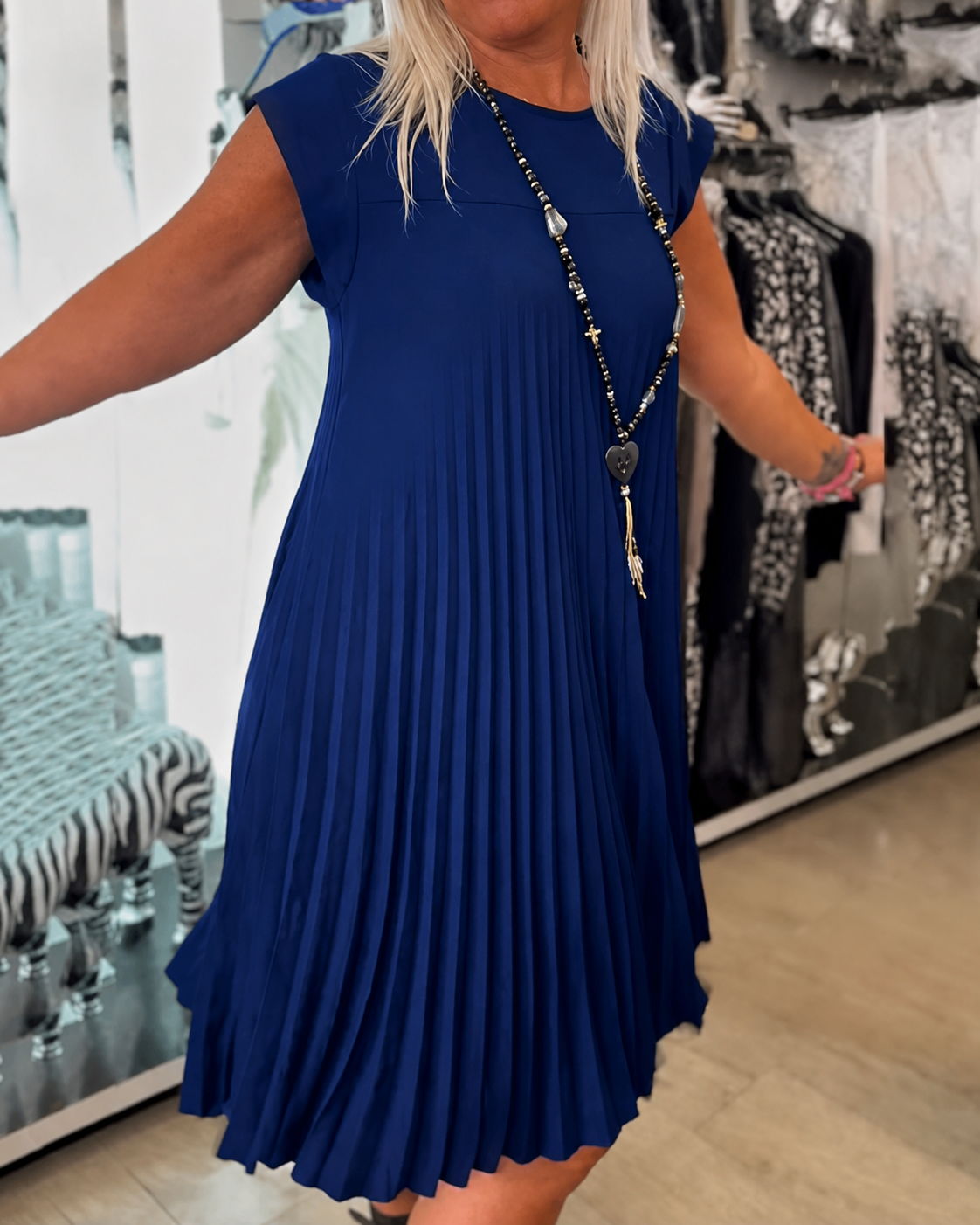 Angélique - Weites Plisseekleid