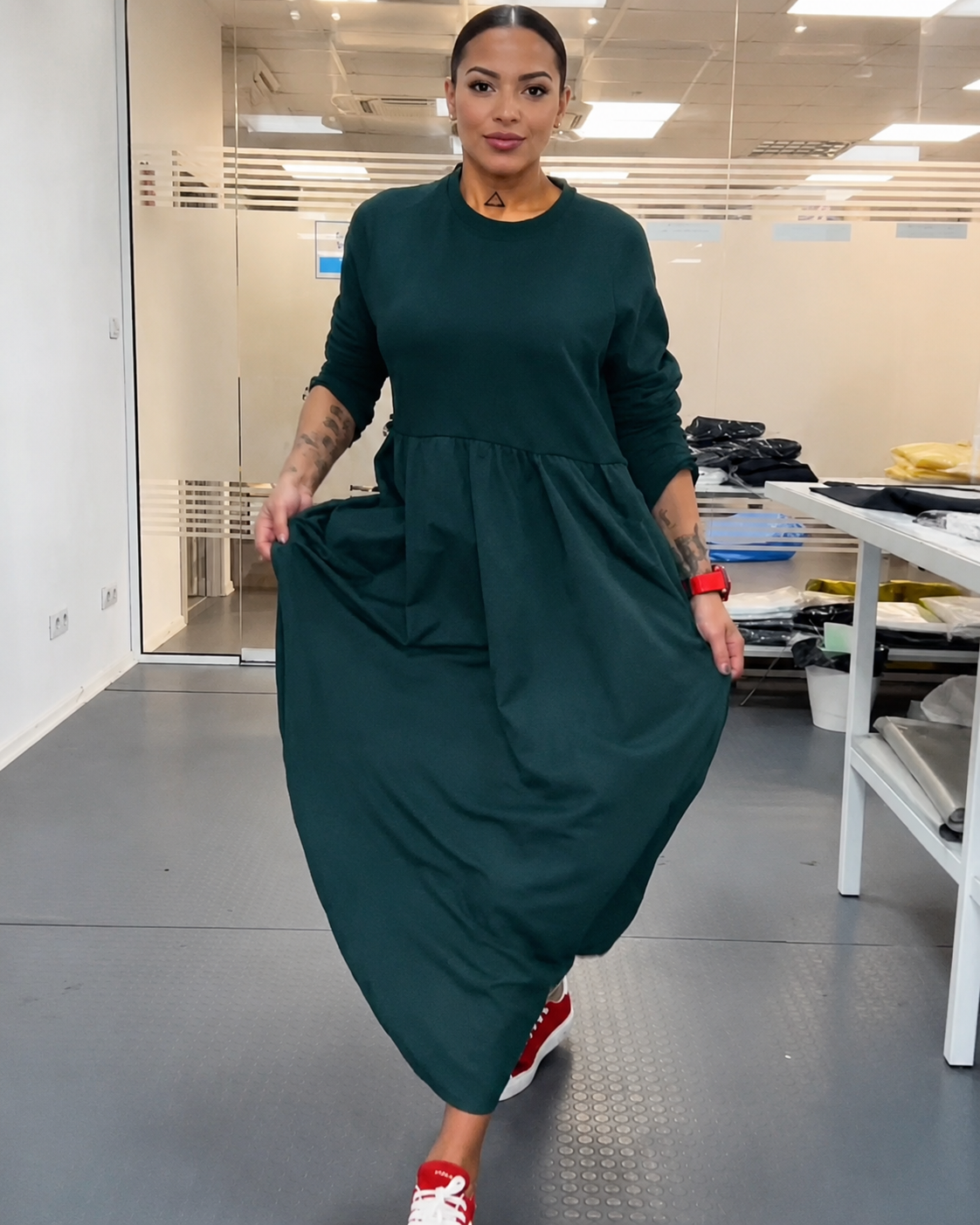 Imelda - Weites Kleid mit rundem Ausschnitt