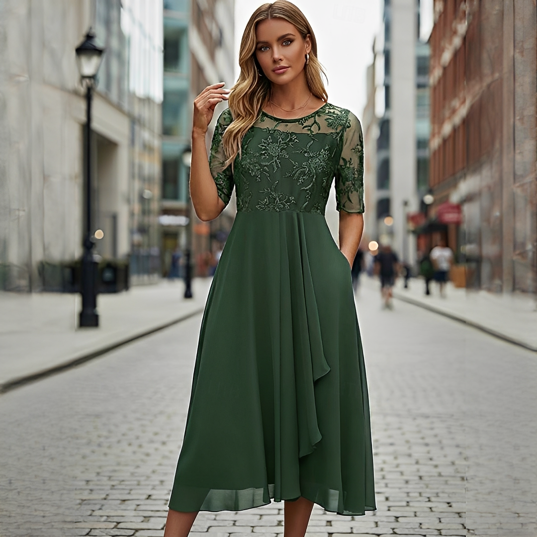 Victoria - Elegantes Sommerkleid mit Spitzen