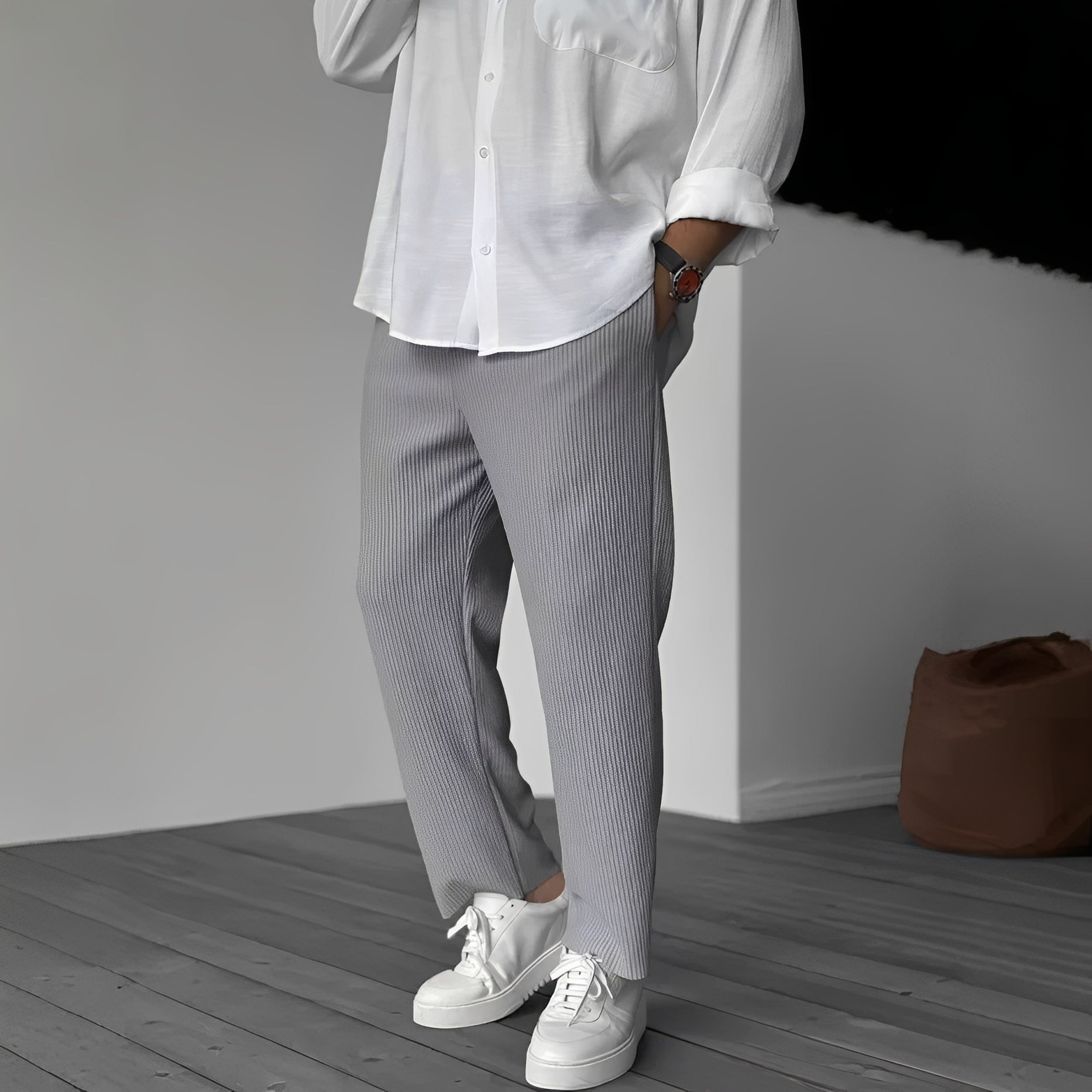 Tristan - Lässige, gerade geschnittene, lockere Hose für Herren
