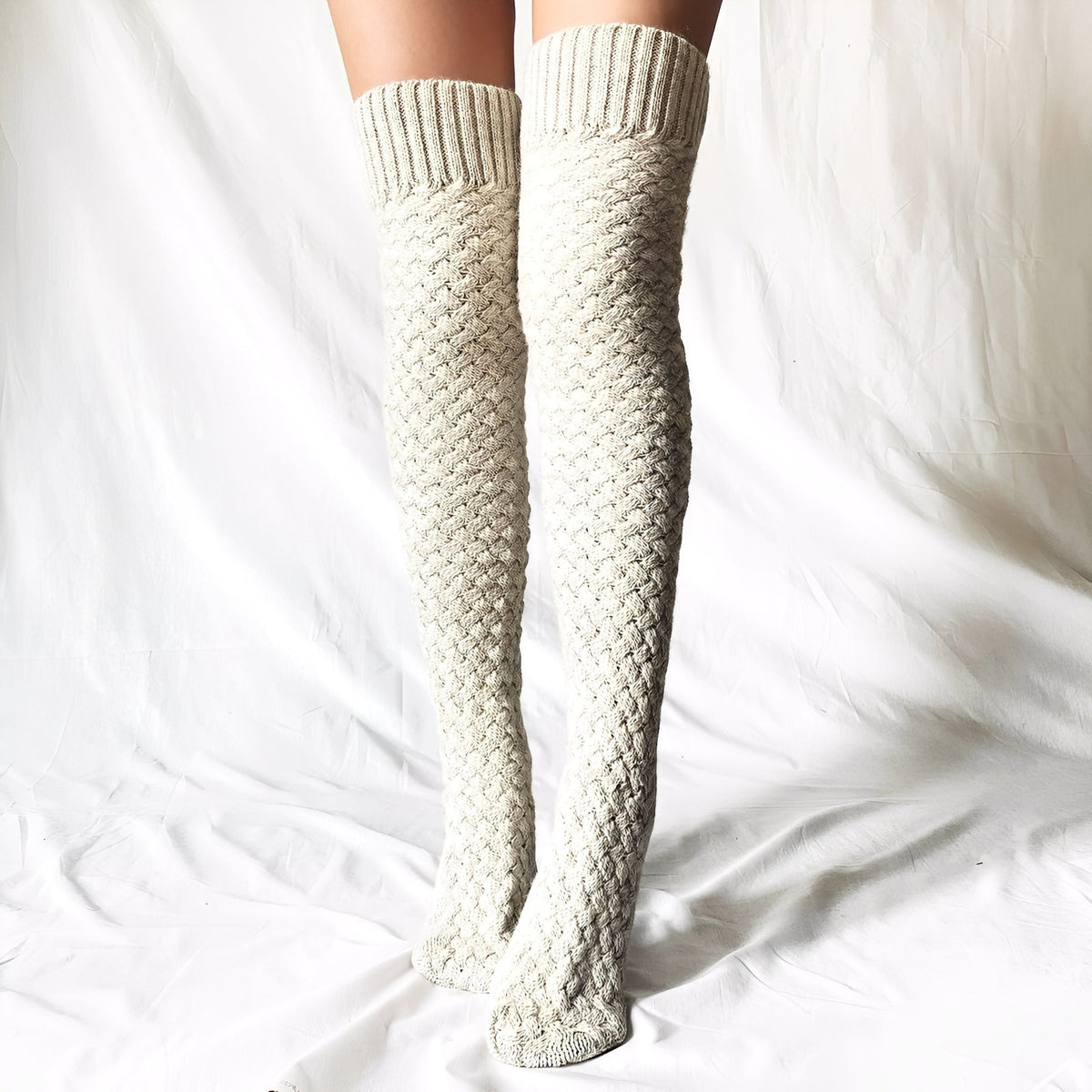 Madeline - Gemütliche Overknee-Socken