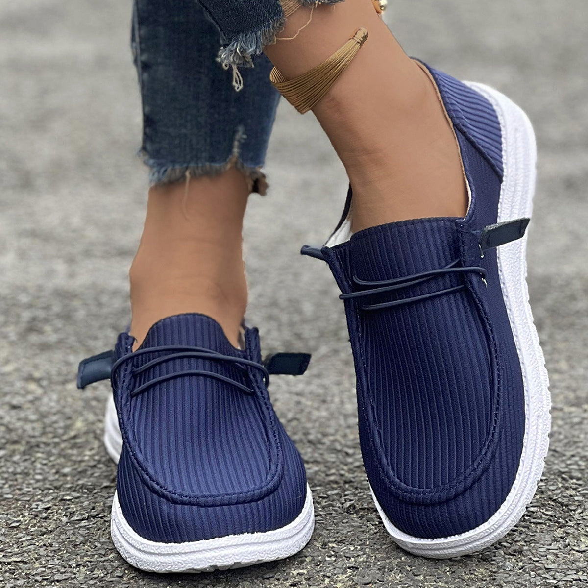 Ellie - Stilvolle flache Slipper für Damen