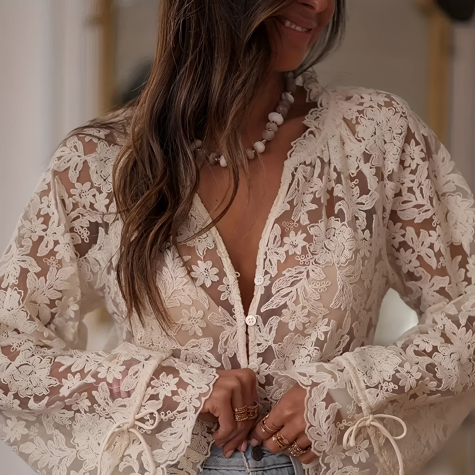 Alexia - Stylische bestickte Bluse mit Blumenmuster