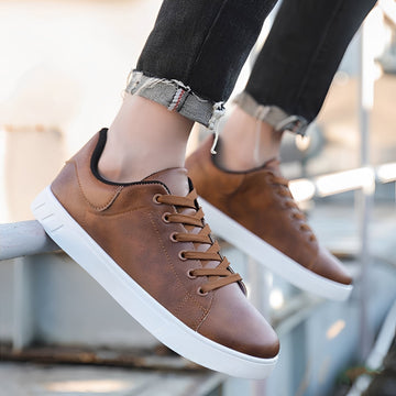 Howell - Lässige Flache Sneakers