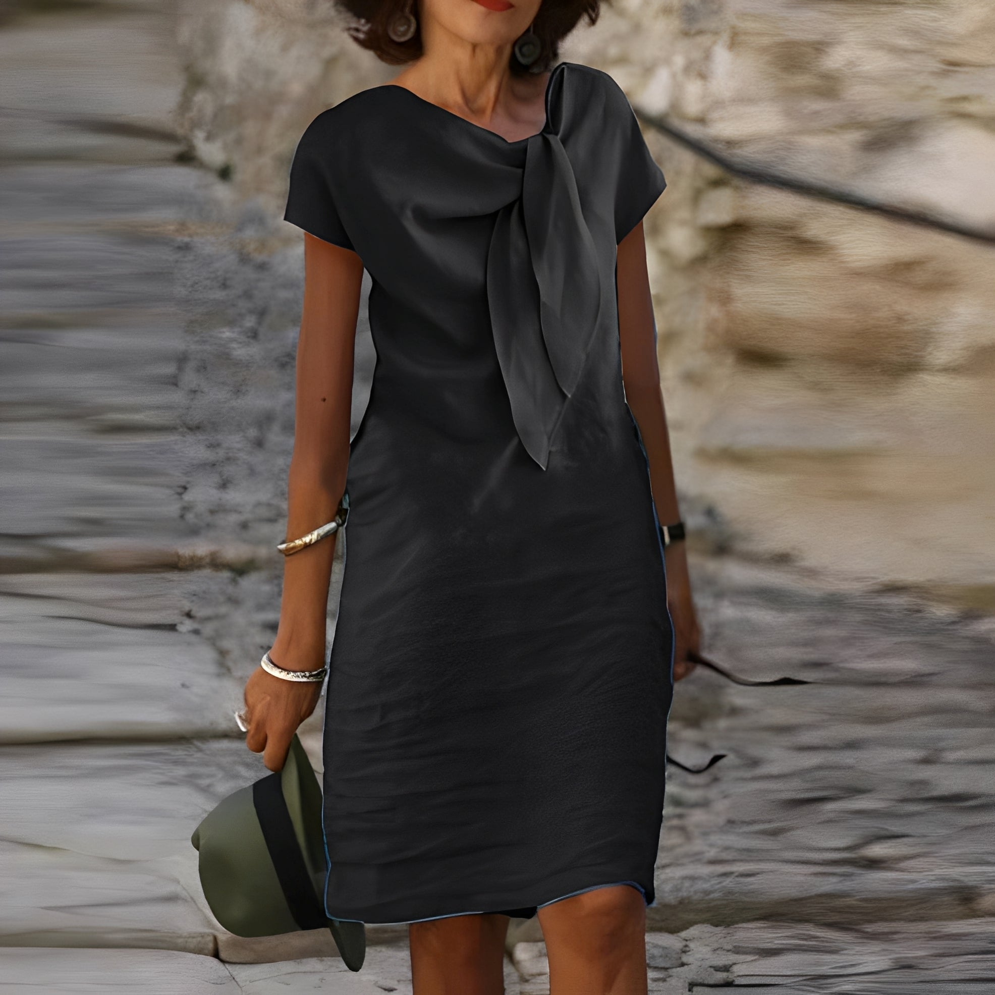 Hazel - Stilvolles Minikleid im Krawatten-Look für Damen