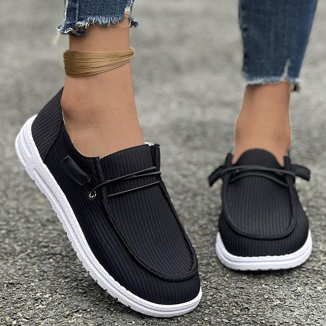 Ellie - Stilvolle flache Slipper für Damen