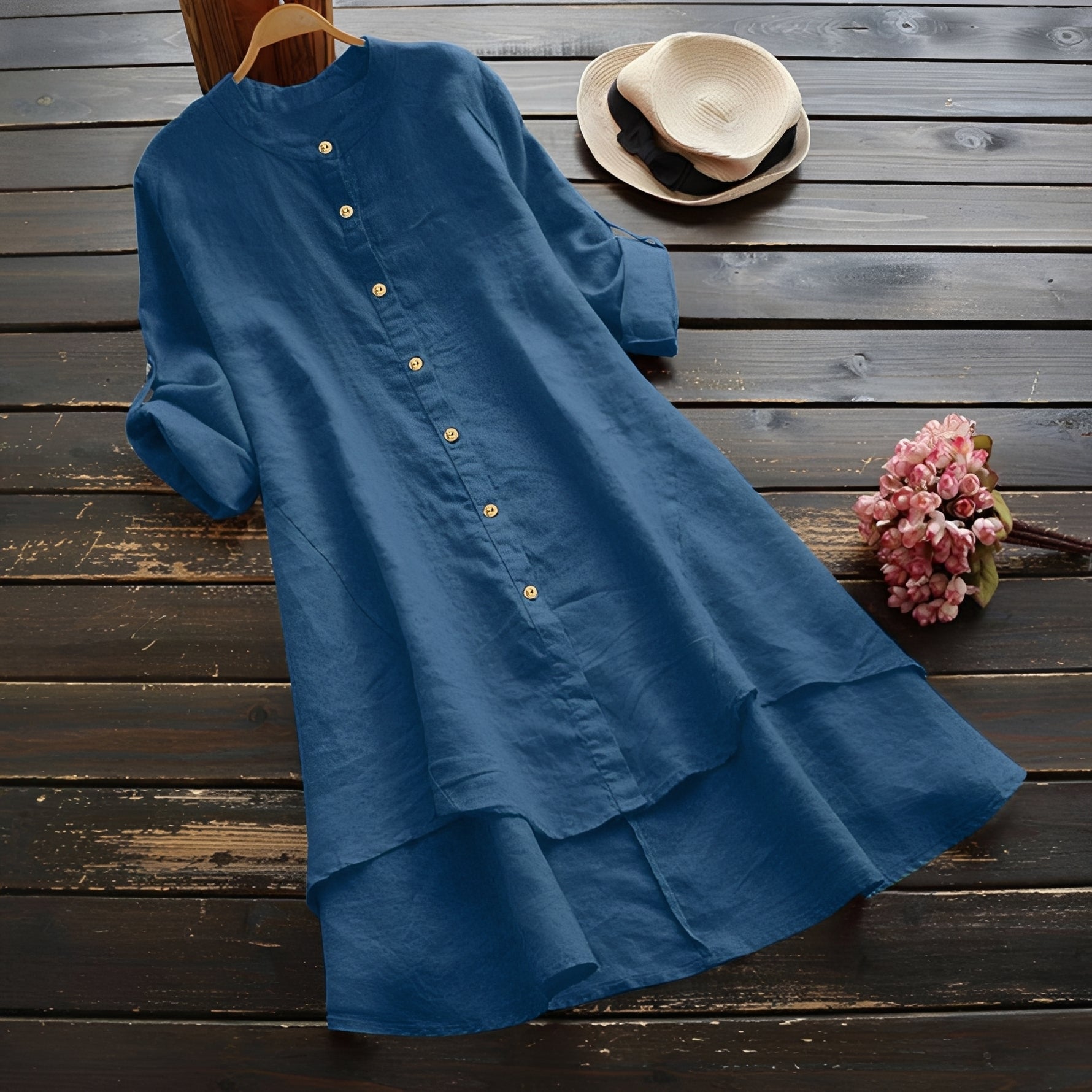 Mildred - Stilvolles Kleid mit Knöpfen