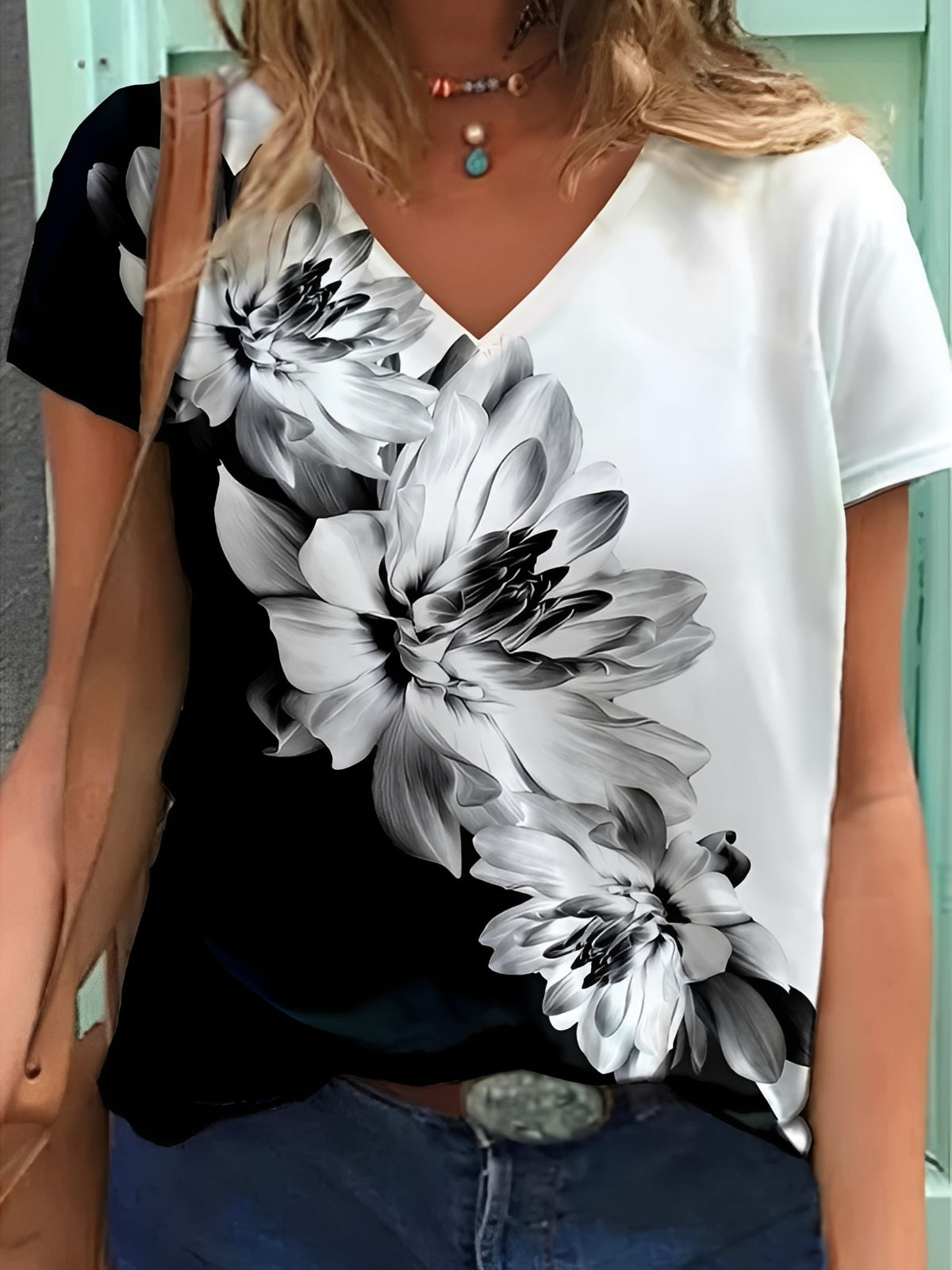 Niki - Stilvolles Oberteil mit Blumenmuster für Damen