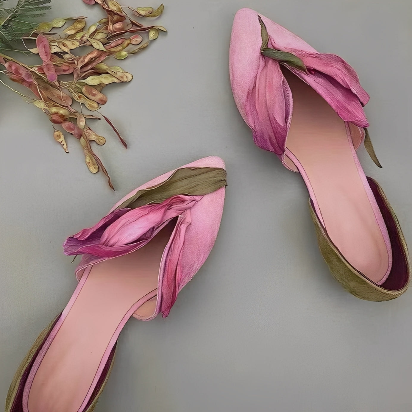 Jennifer - Stilvolle flache Damenschuhe mit Blumenmuster