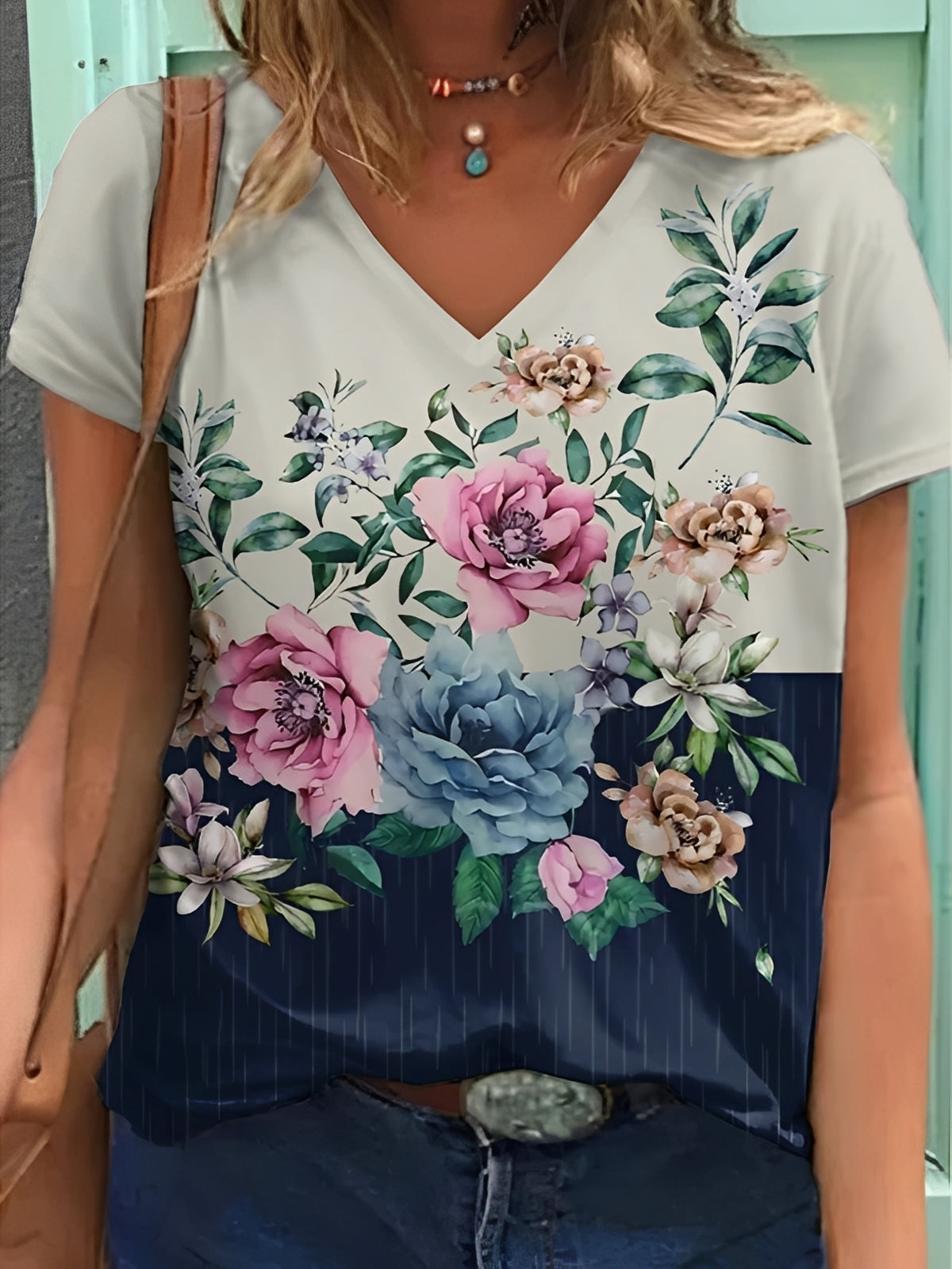 Niki - Stilvolles Oberteil mit Blumenmuster für Damen