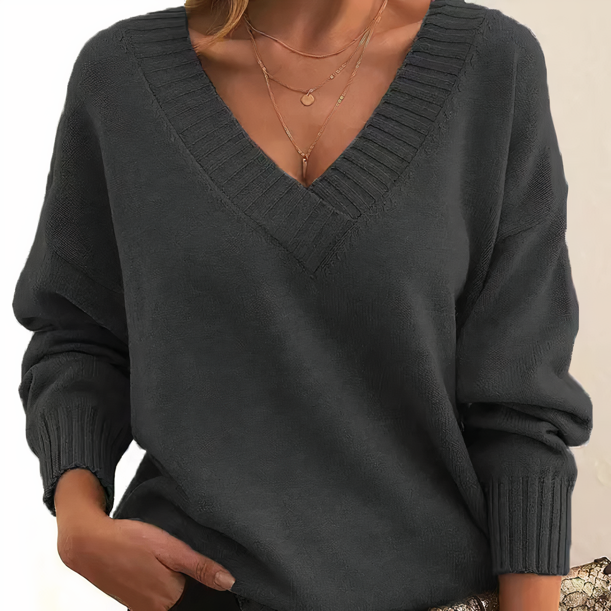 Herbst - Schicker und behaglicher Pullover mit V-Ausschnitt