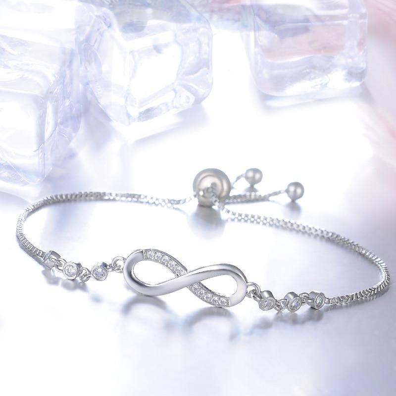 Megan – Anpassbares unendliches Silberarmband