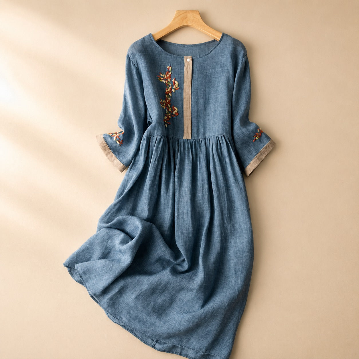 Laura - Entspanntes Boho Besticktes Kleid
