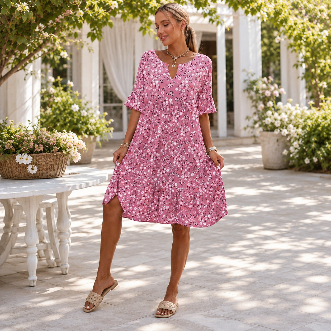 Lilian - Elegantes Blumiges Fließendes Kleid
