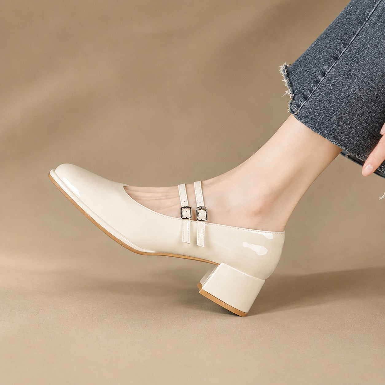 Curtis - Elegante Pumps Sandalen mit Blockabsätzen