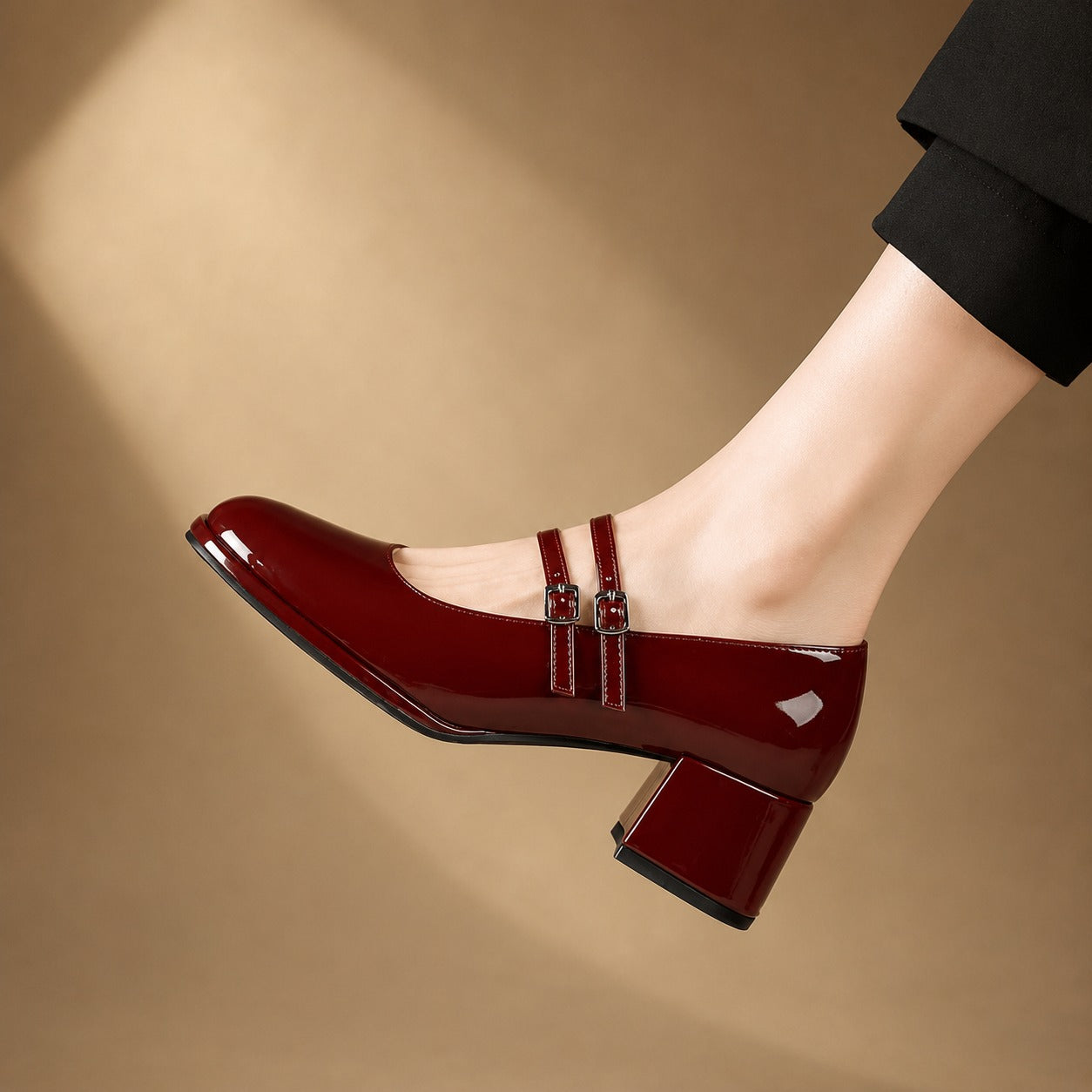 Curtis - Elegante Pumps Sandalen mit Blockabsätzen