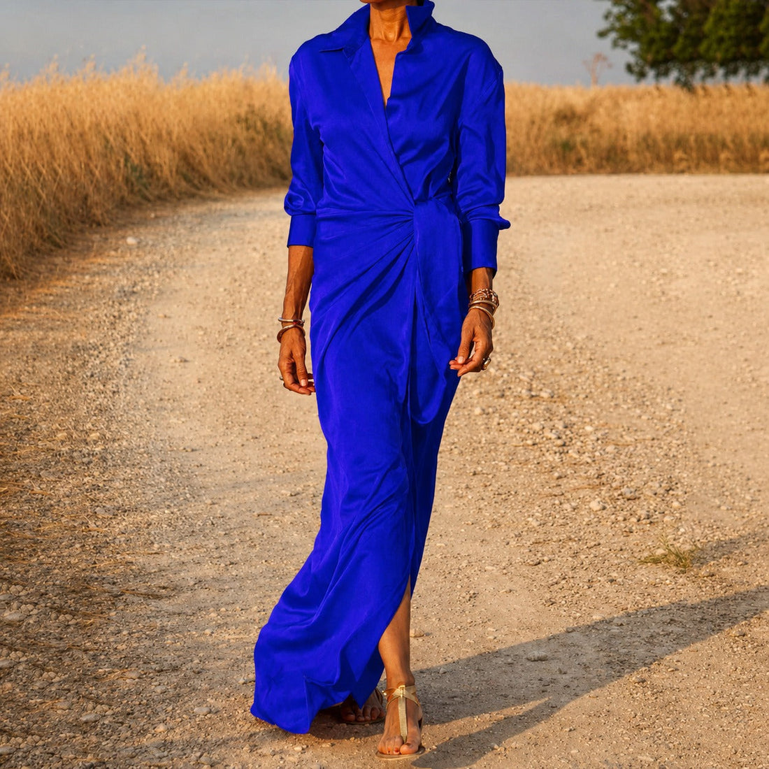 Connie - Maxikleid mit langen Ärmeln und Wickeldesign
