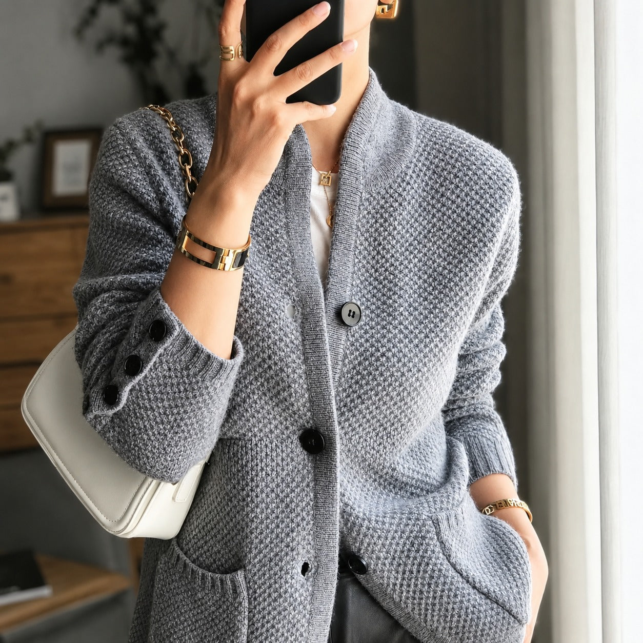 Edda - Kuscheliger Cardigan mit Knöpfen