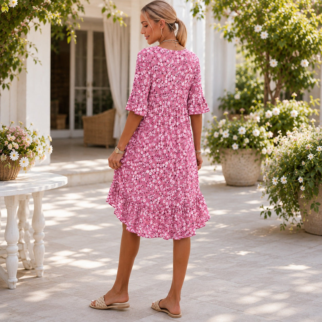 Lilian - Elegantes Blumiges Fließendes Kleid