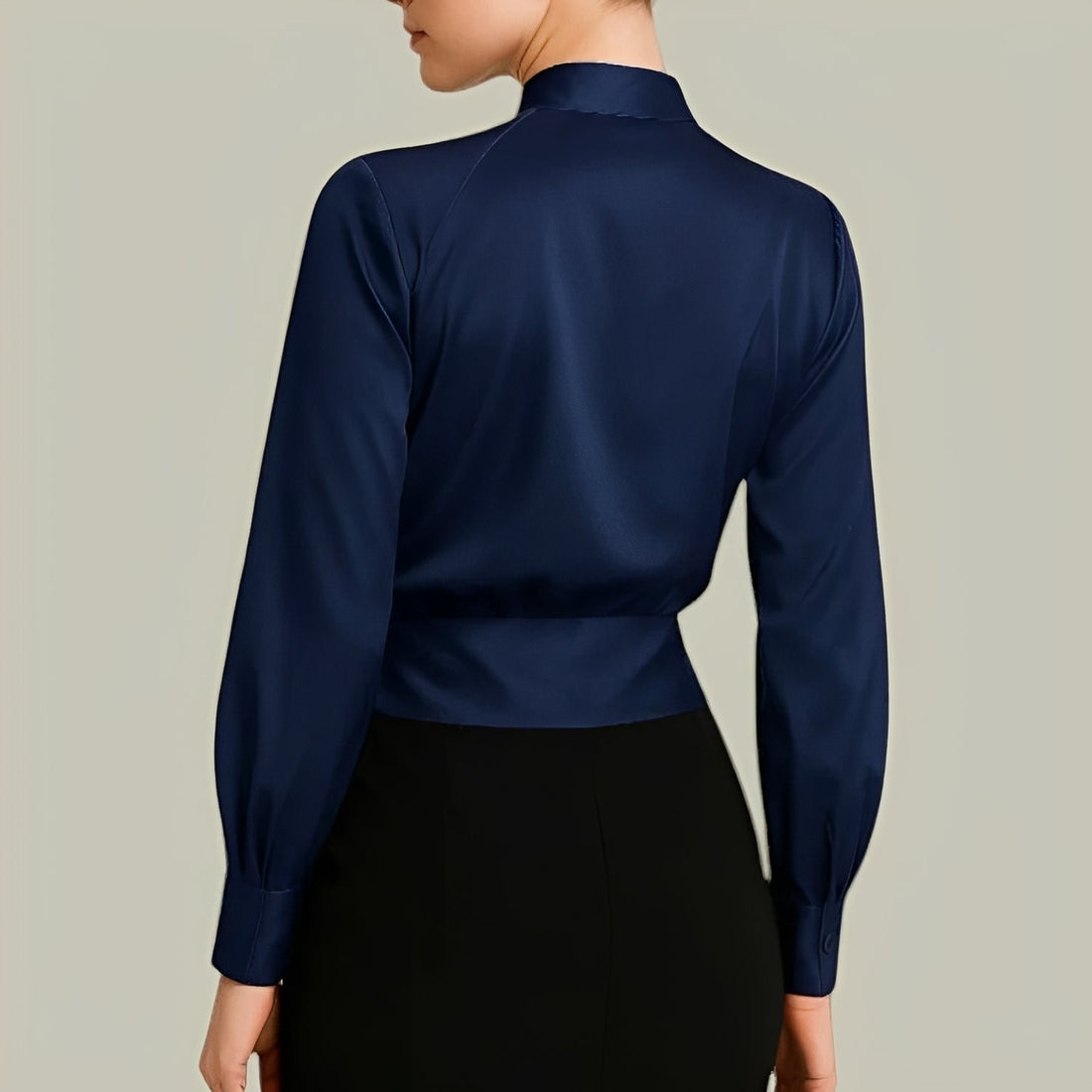 Livia - Elegante Langarm-Wickelbluse