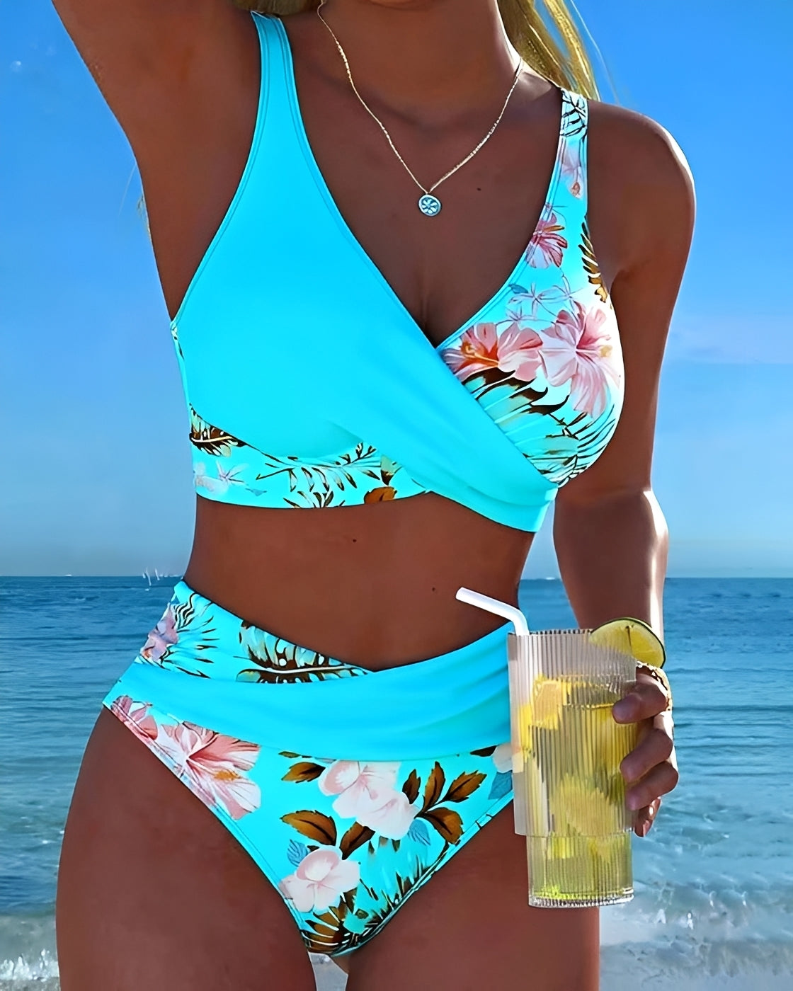 Eleri - Stilvolles Florales Bikini
