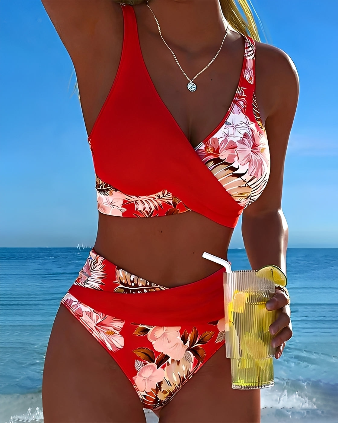 Eleri - Stilvolles Florales Bikini