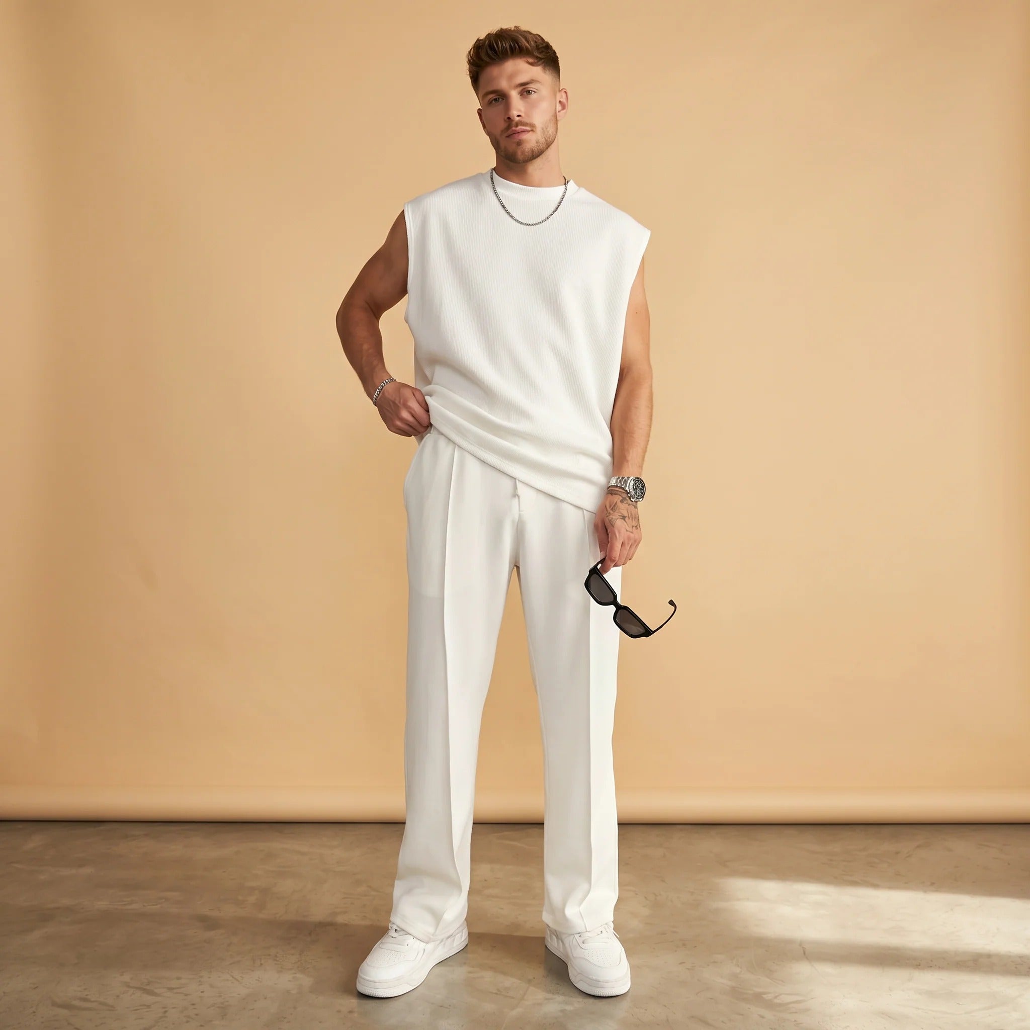 Kody - Minimalistisches Tanktop-Hosen Set