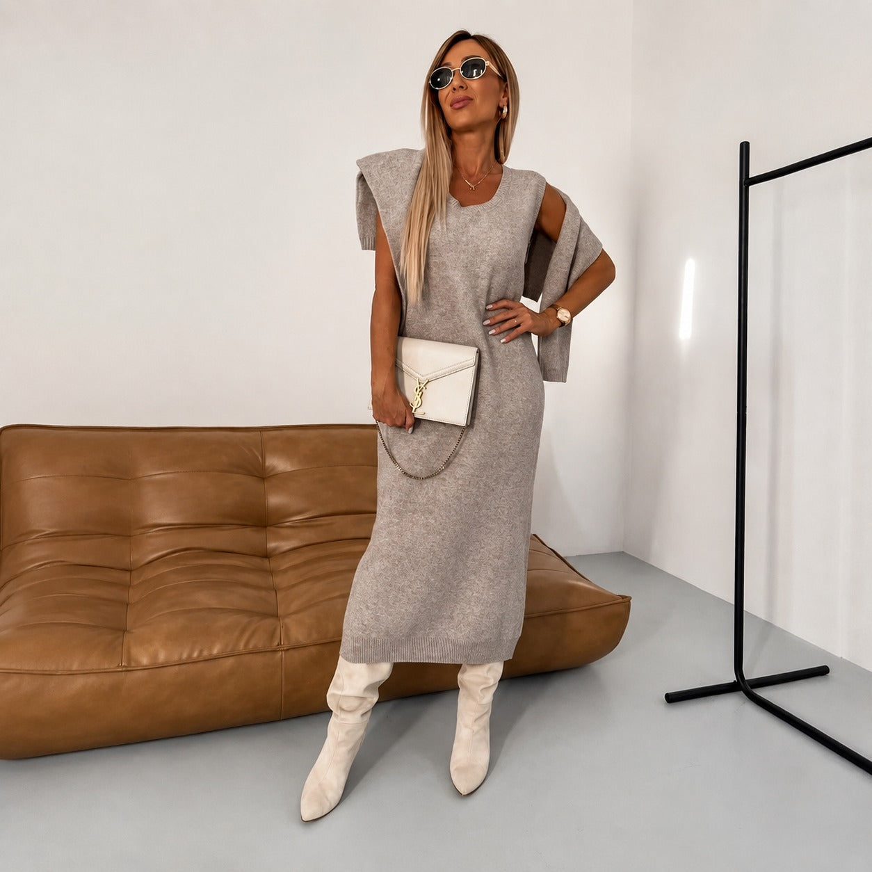 Odette - Luftiges Set mit Kleid und Rollkragenpullover