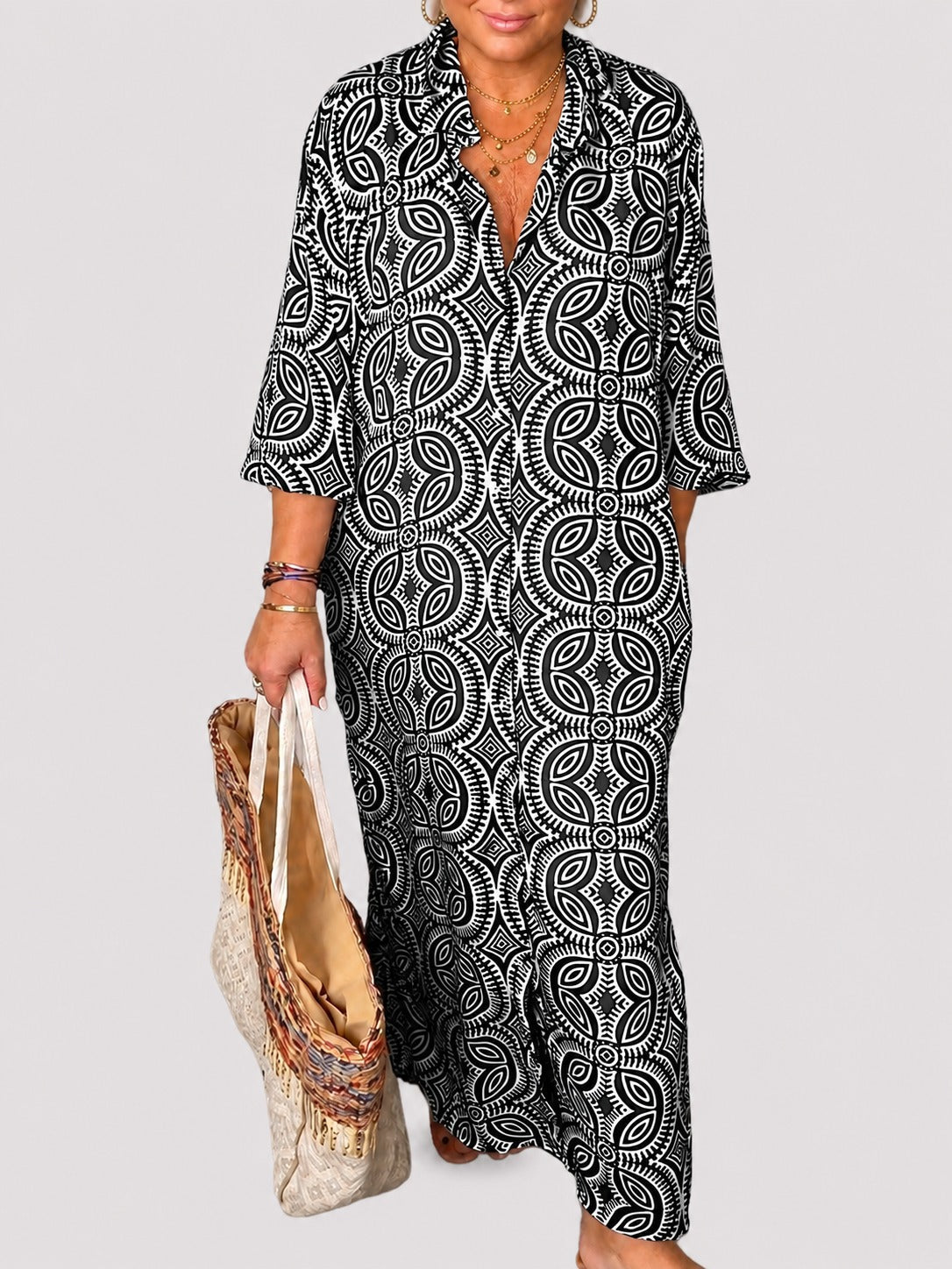 Liliana - Klassisches Revers-Maxi-Kleid