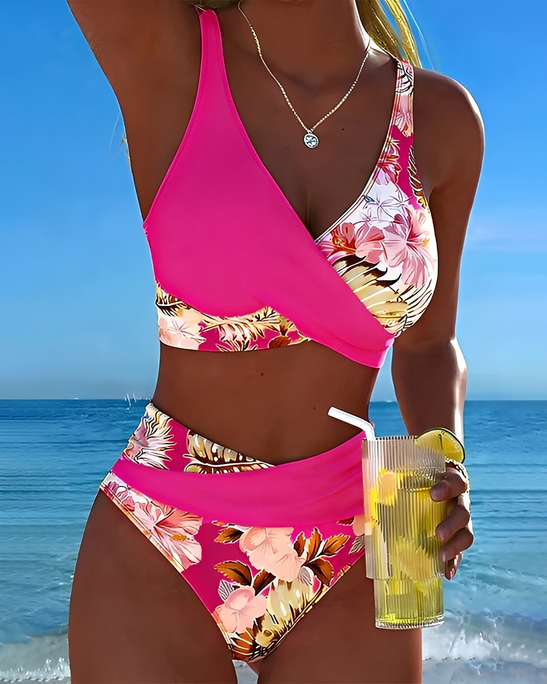 Eleri - Stilvolles Florales Bikini