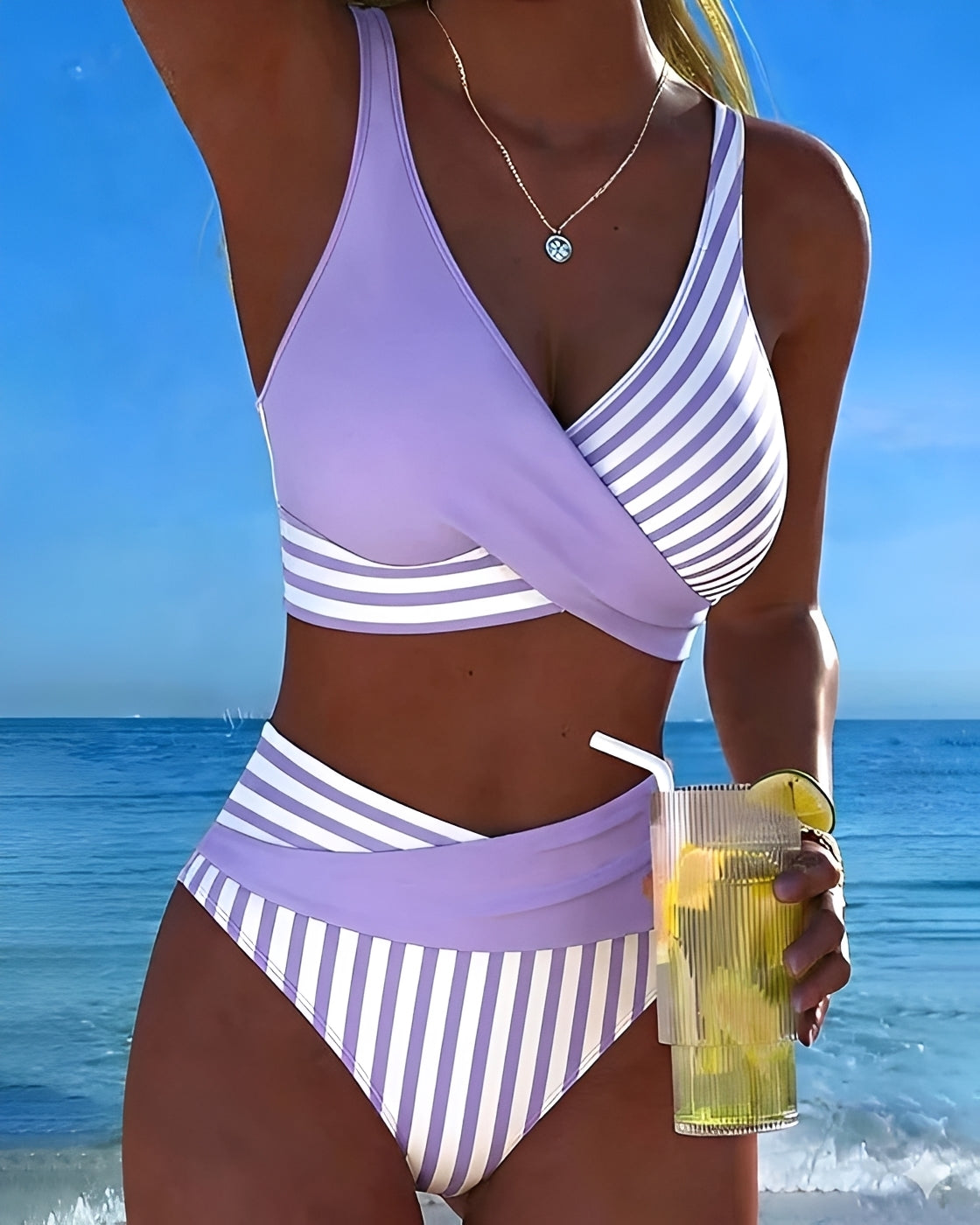 Angelica - Stilvolles Gestreiftes Bikini