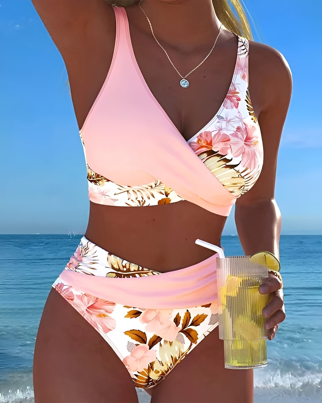 Eleri - Stilvolles Florales Bikini