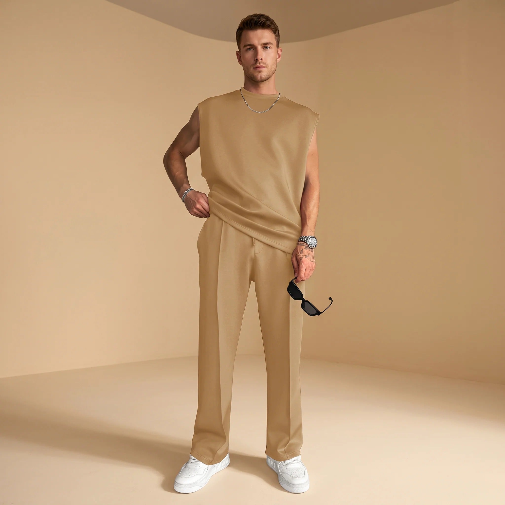 Kody - Minimalistisches Tanktop-Hosen Set