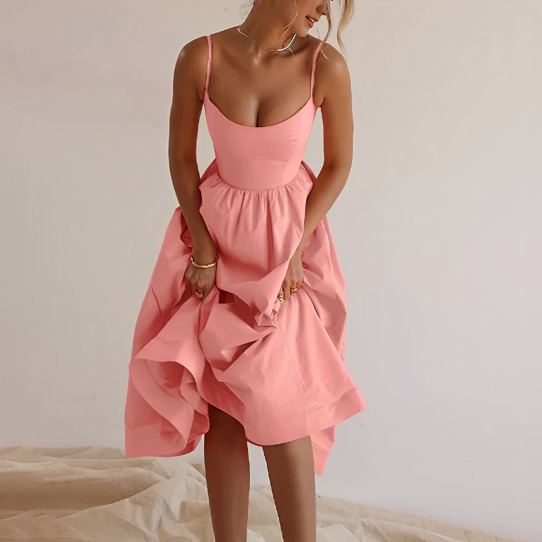 Fabiana - Kleid mit dünnen Trägern und gerafftem Schnitt