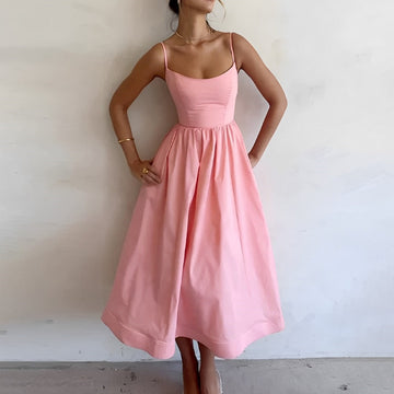 Fabiana - Kleid mit dünnen Trägern und gerafftem Schnitt