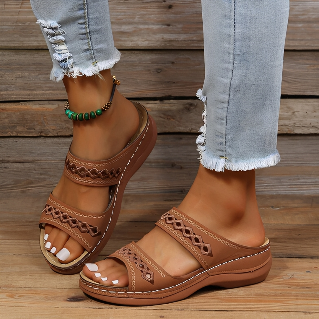 Alyssonia - Trendige Sommer-Sandalen für Frauen