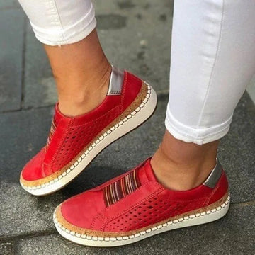 Mateo - Slipper mit Perforierungen