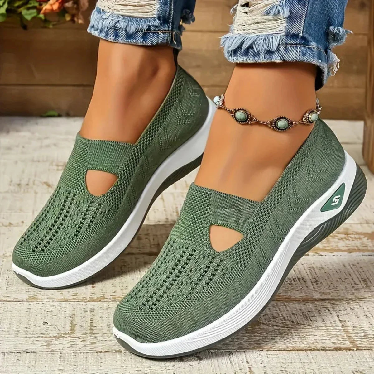 Madelline - Damen-Slipper mit Keilabsatz