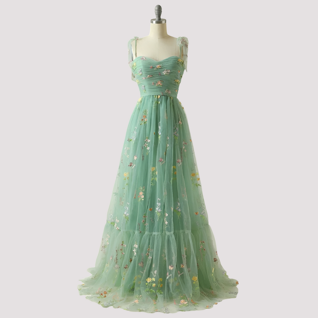 Livia - Elegantes Ballkleid mit Blumenstickerei