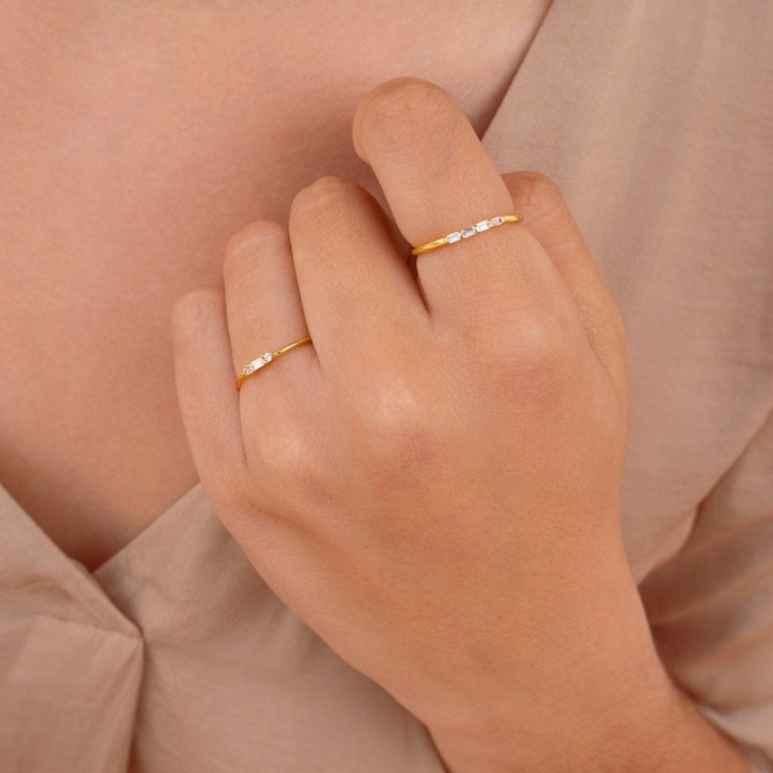 Kleines Baguette - Filigraner CZ-Ring